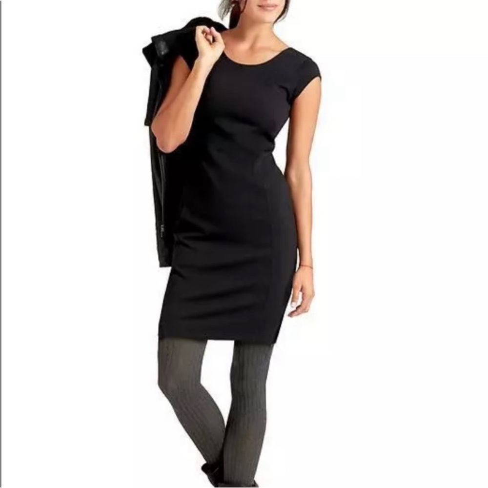 Athleta Illusion Scoop Neck Cap Sleeve Black Dress Size Small